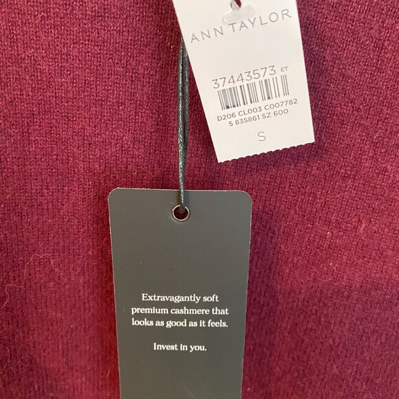 Ann Taylor 100% Cashmere Top - Picture 5 of 8